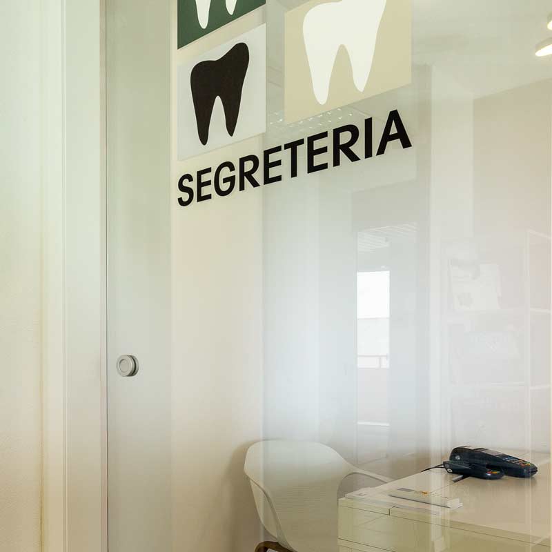 Studio odontoiatrico Zedda Cagliari - Segreteria